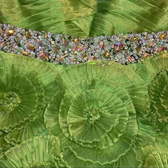 Cinderella Fit Flare Green Strapless Beaded Dress size S - Picture 3 of 8